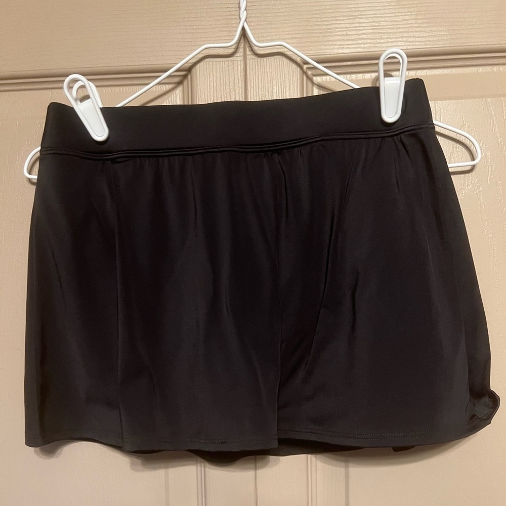 L.L. Bean Women's Black Swim Skort